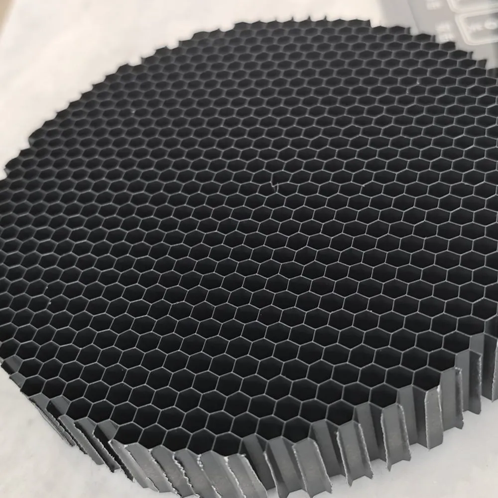 Black-sprayed aluminum honeycomb core2